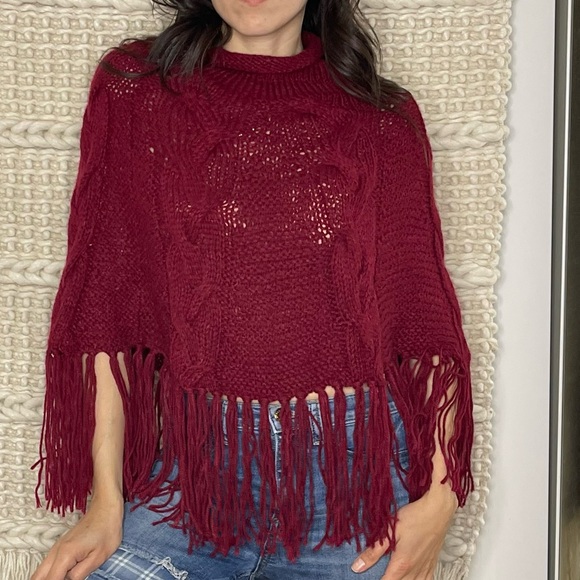 Sweaters - Turtle Neck Knitted Poncho Featuring Fringe